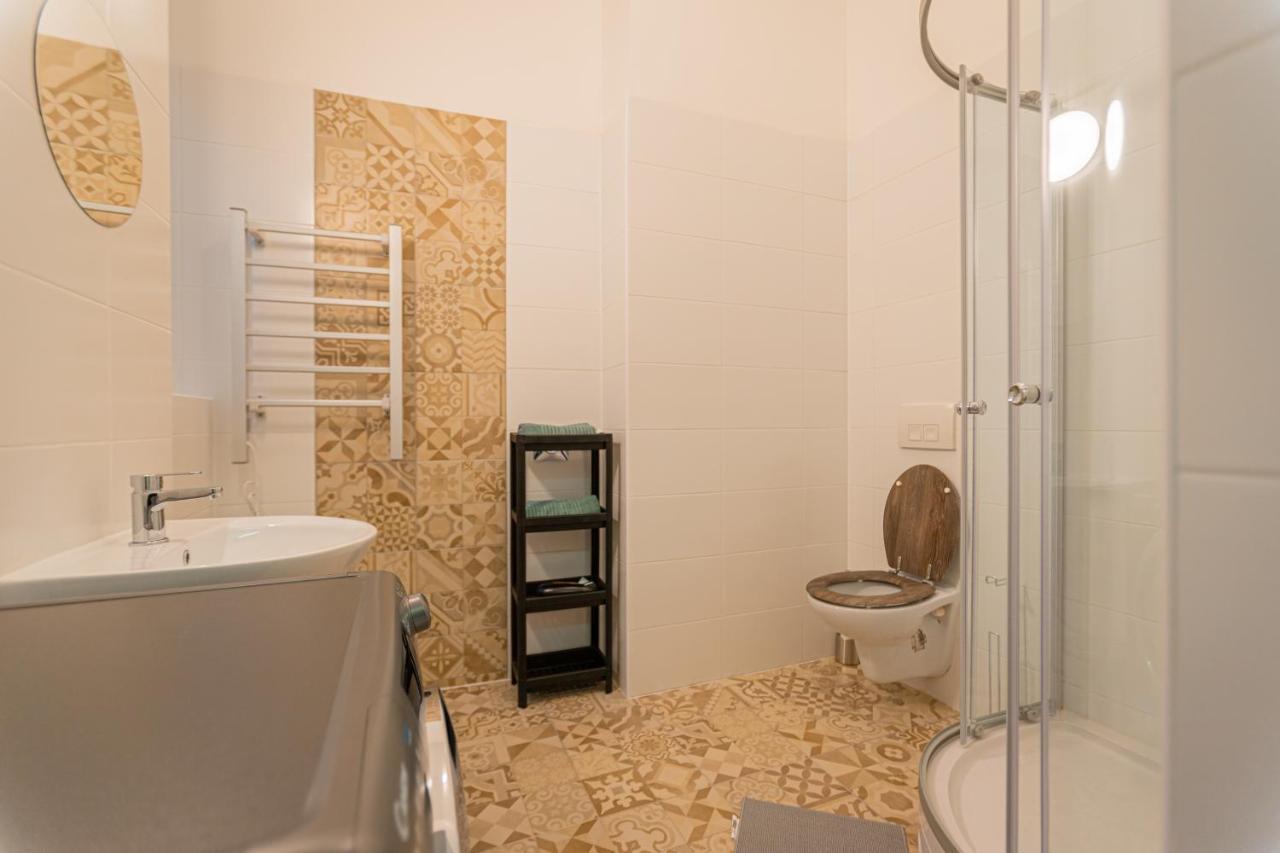 Downtown Studio Flat In Budapest, Mona Exteriör bild