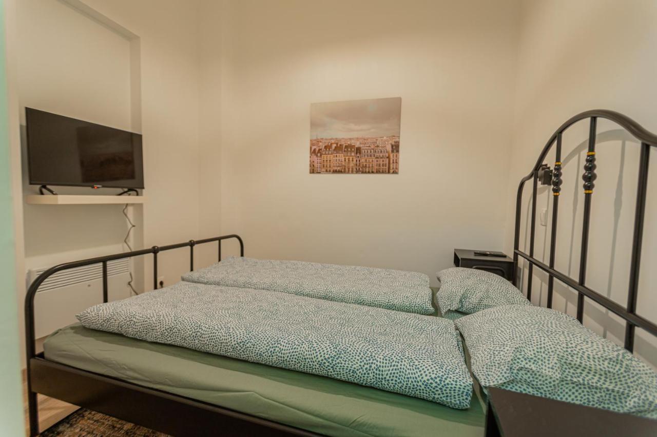 Downtown Studio Flat In Budapest, Mona Exteriör bild